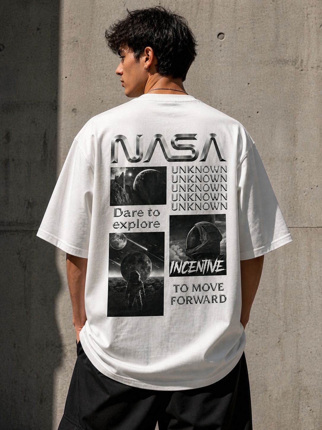 Remera blanca Nasa de espalda